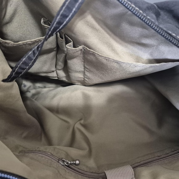 Baggallini Crossbody Shoulder Bag Hobo Black Nylon Travel Purse Pouch Lightweigh - Picture 5 of 6